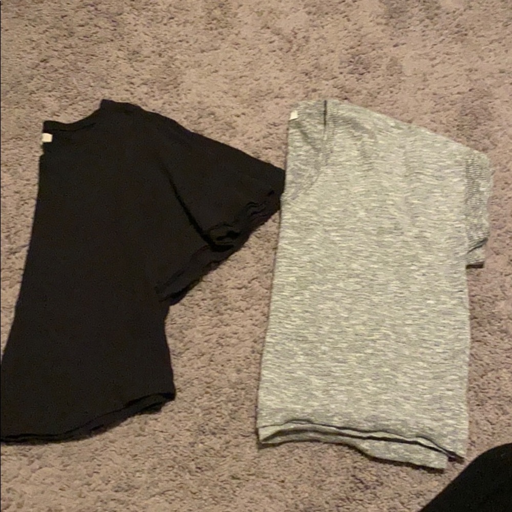 Two Madewell tops. GUC.